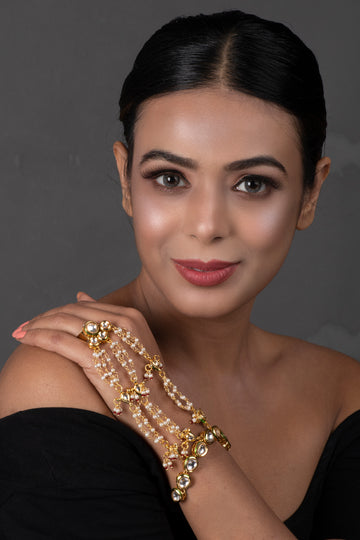 Gold Tone Kundan Haathphool with Pearls